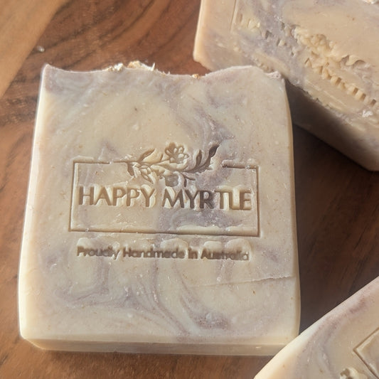 Amber & Avena | Natural Soap with Oatmeal, Honey and Lavender Essential Oil Soap