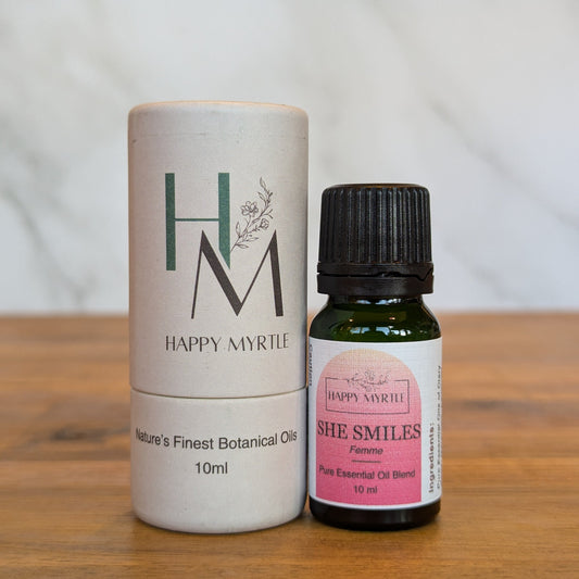 She smiles pure essential oil blend with box