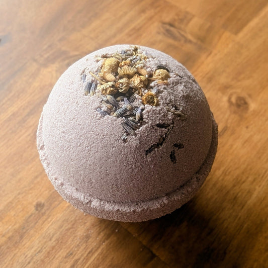 Lavender moon bath bomb